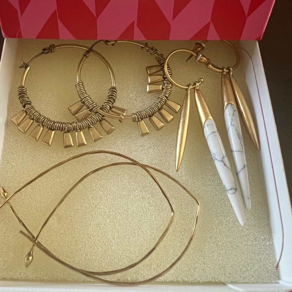 Stella & Dot earring lot